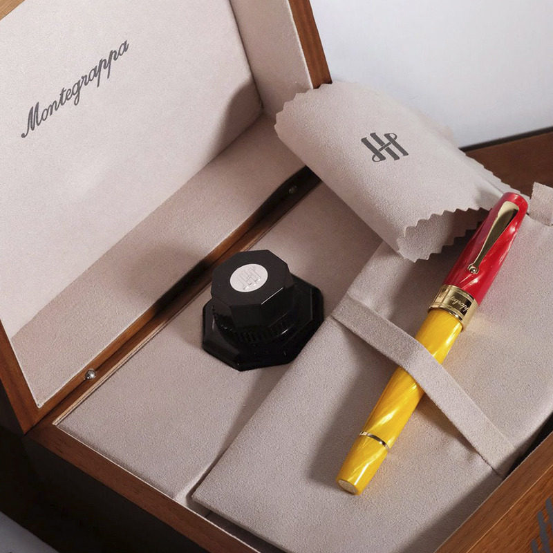 Марка Montegrappa наградила «Лучшего автора» 2026 года