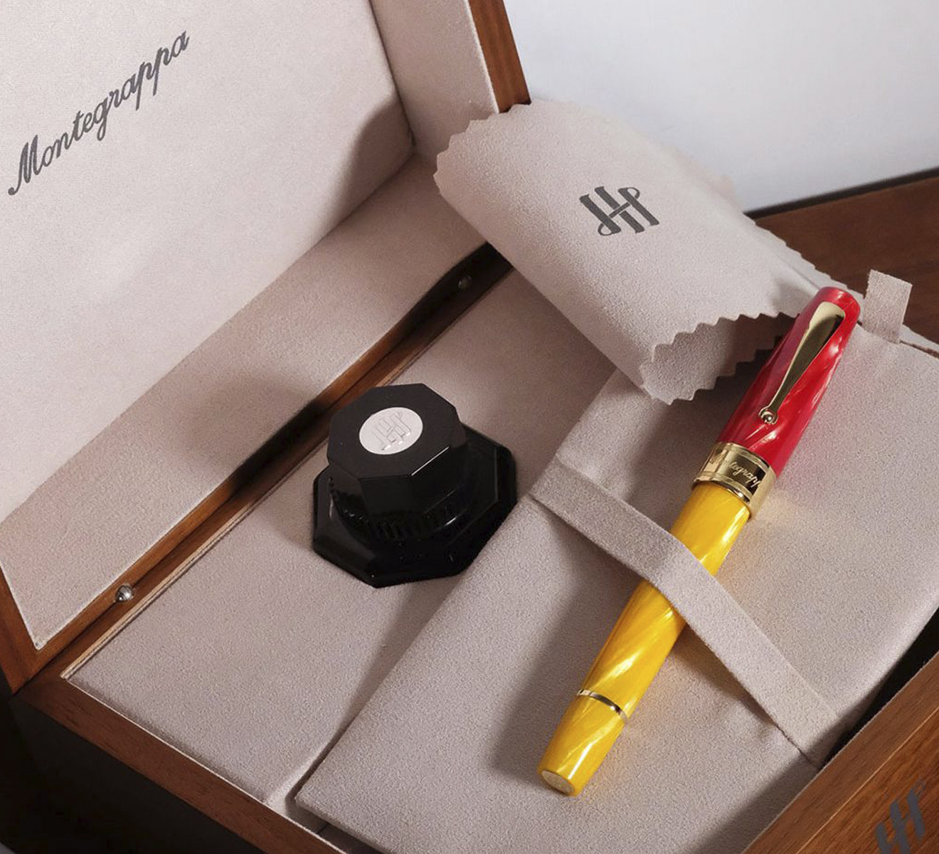 Марка Montegrappa наградила «Лучшего автора» 2026 года