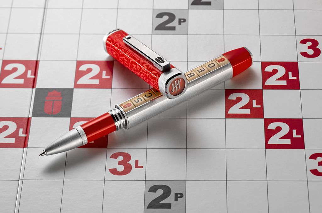 Ручка-роллер Montegrappa Scarabeo с матовым покрытием из палладия и красной смолы